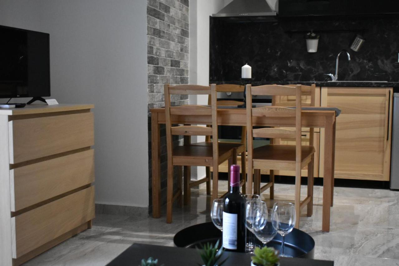 Davidana Deluxe Apartment Nea Kallikrateia